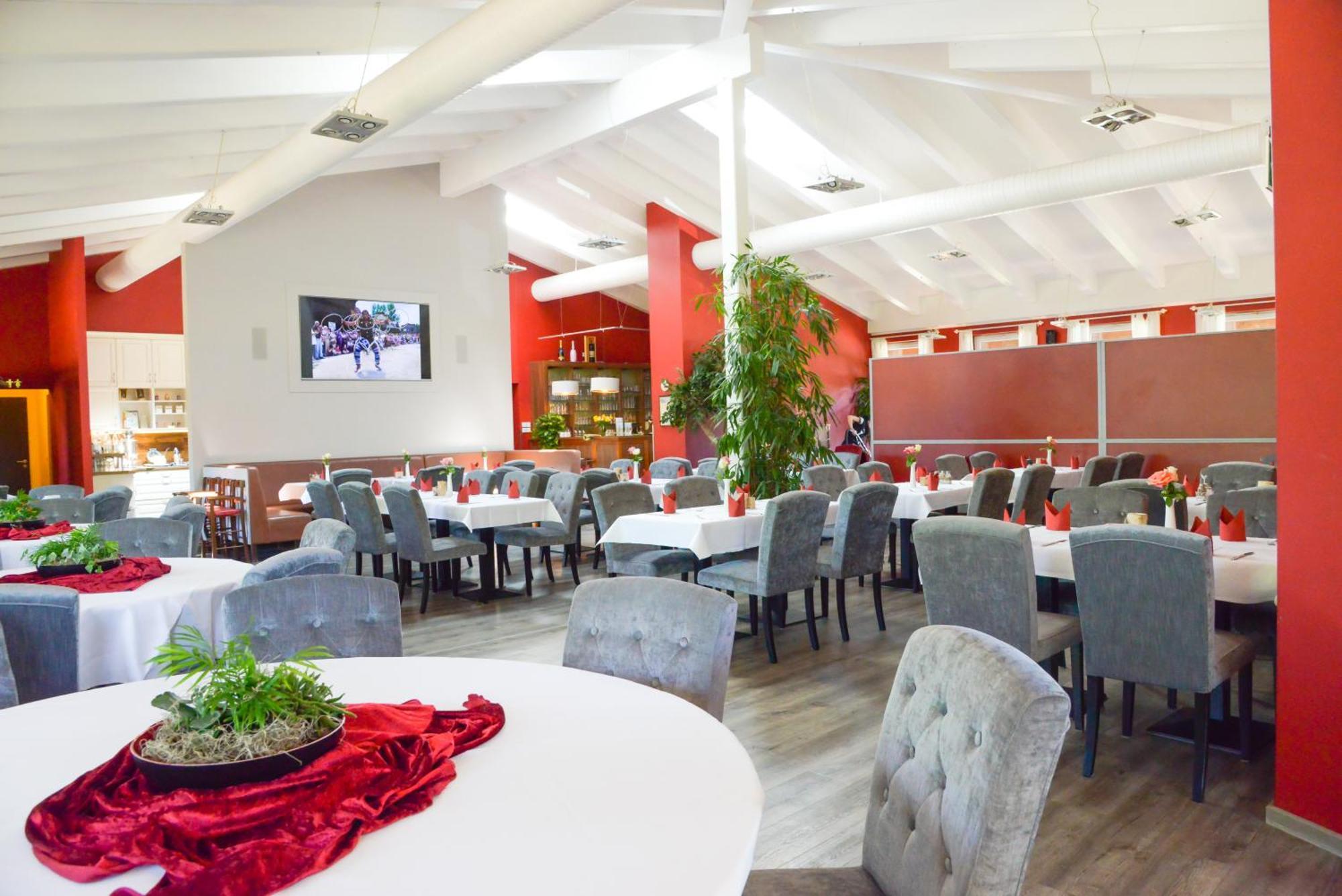 Ferienpark Templin Direkt Neben Der Naturtherme ภายนอก รูปภาพ