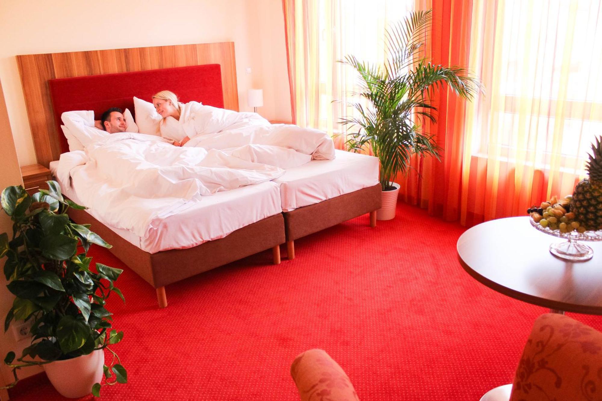 Ferienpark Templin Direkt Neben Der Naturtherme ภายนอก รูปภาพ